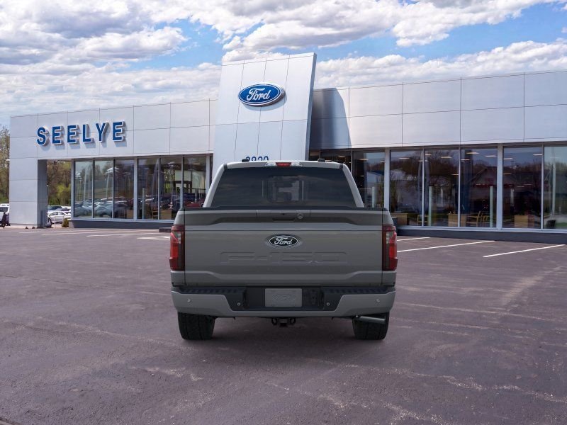 New 2026 Carbonized Gray Metallic Ford XLT image 28