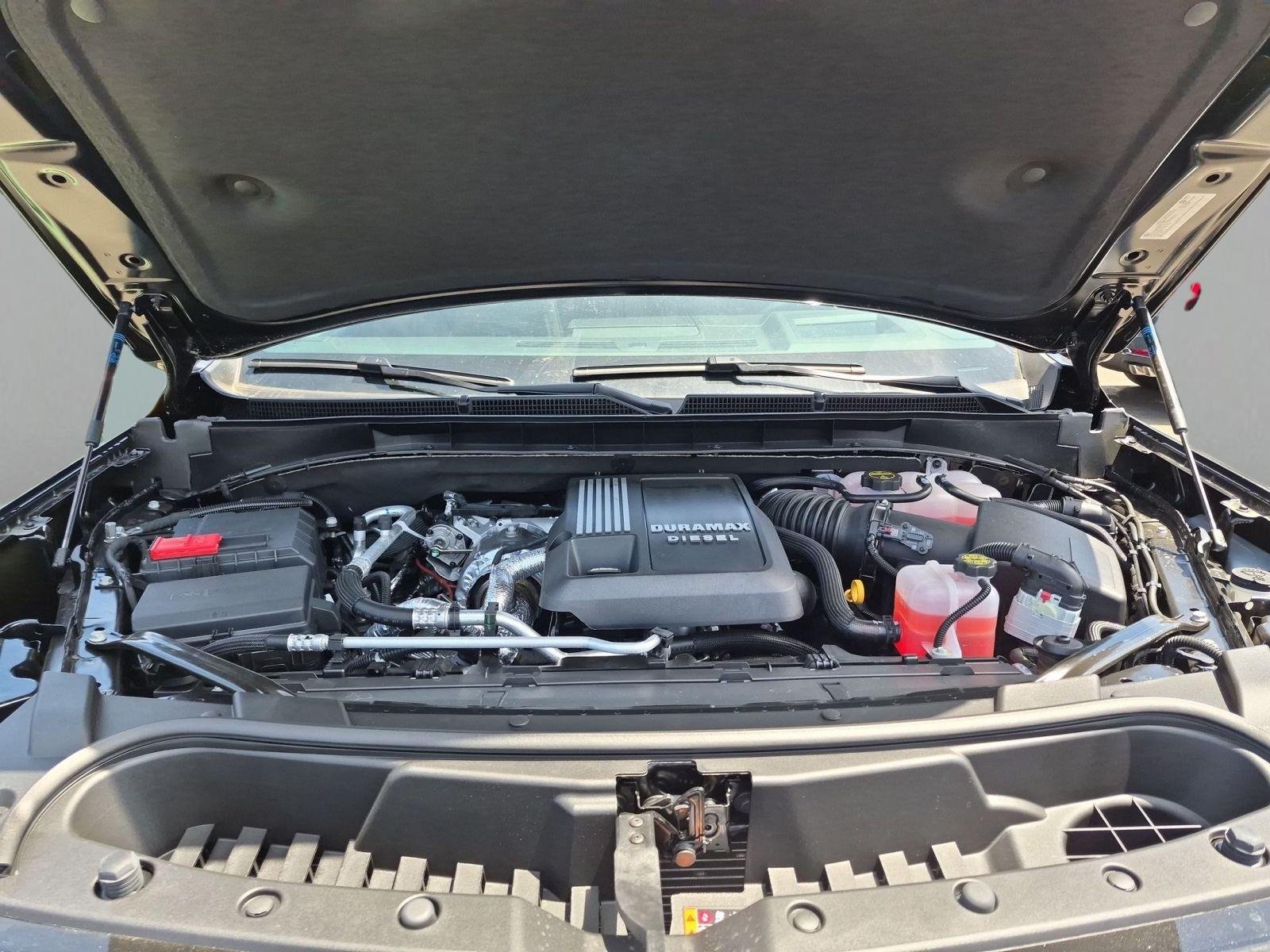 2026 GMC Yukon Denali - Photo 29