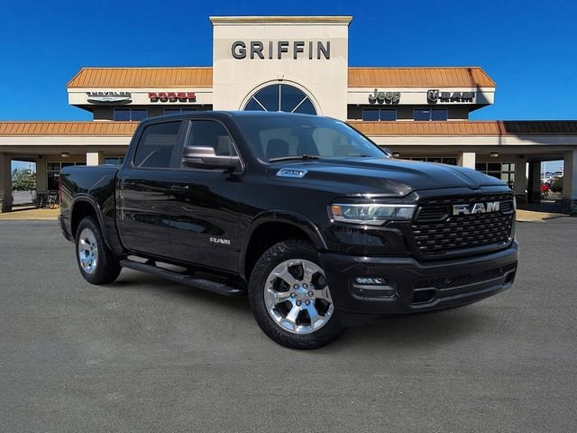 2025 RAM 1500 Big Horn/Lone Star 4x4 Crew Cab 5'7's photo