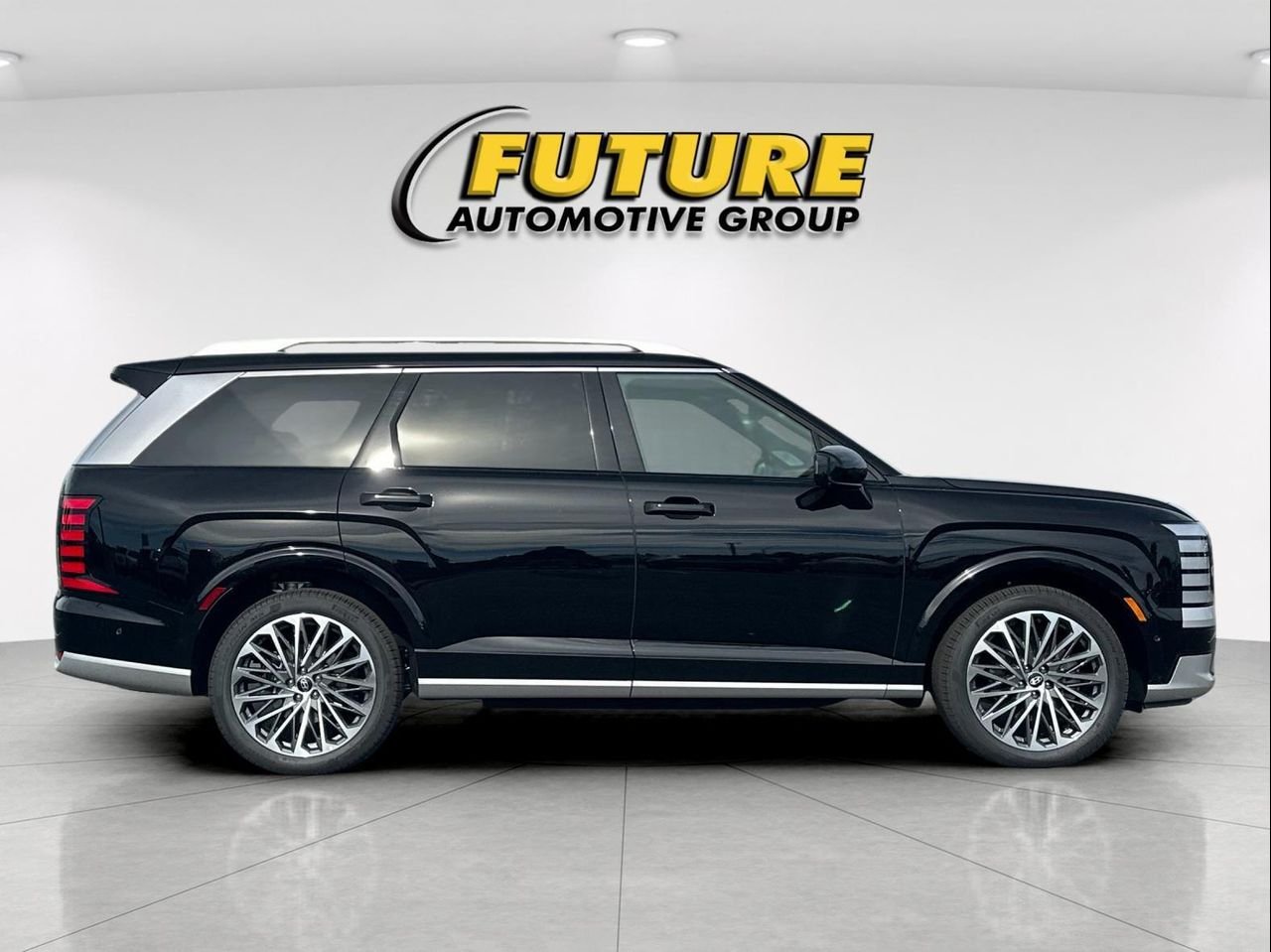 New 2027  Hyundai Calligraphy image 2