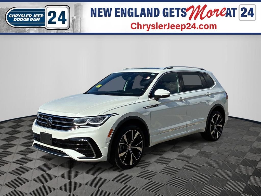 Used 2024 White Volkswagen 2.0T SEL R-Line image 1