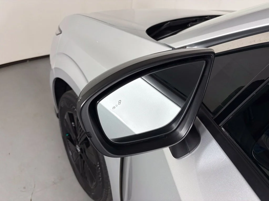 Used 2025 Silver Nissan SV image 13