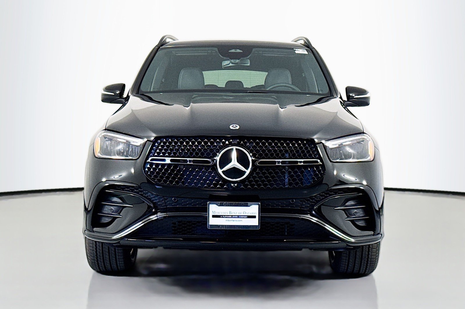 New 2026 Black Mercedes-Benz GLE 450 4MATIC® SUV image 2