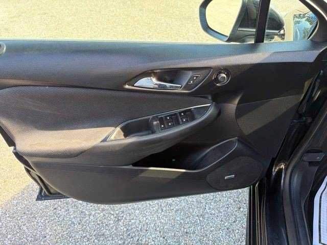 Used 2017 Black Chevrolet LT image 11
