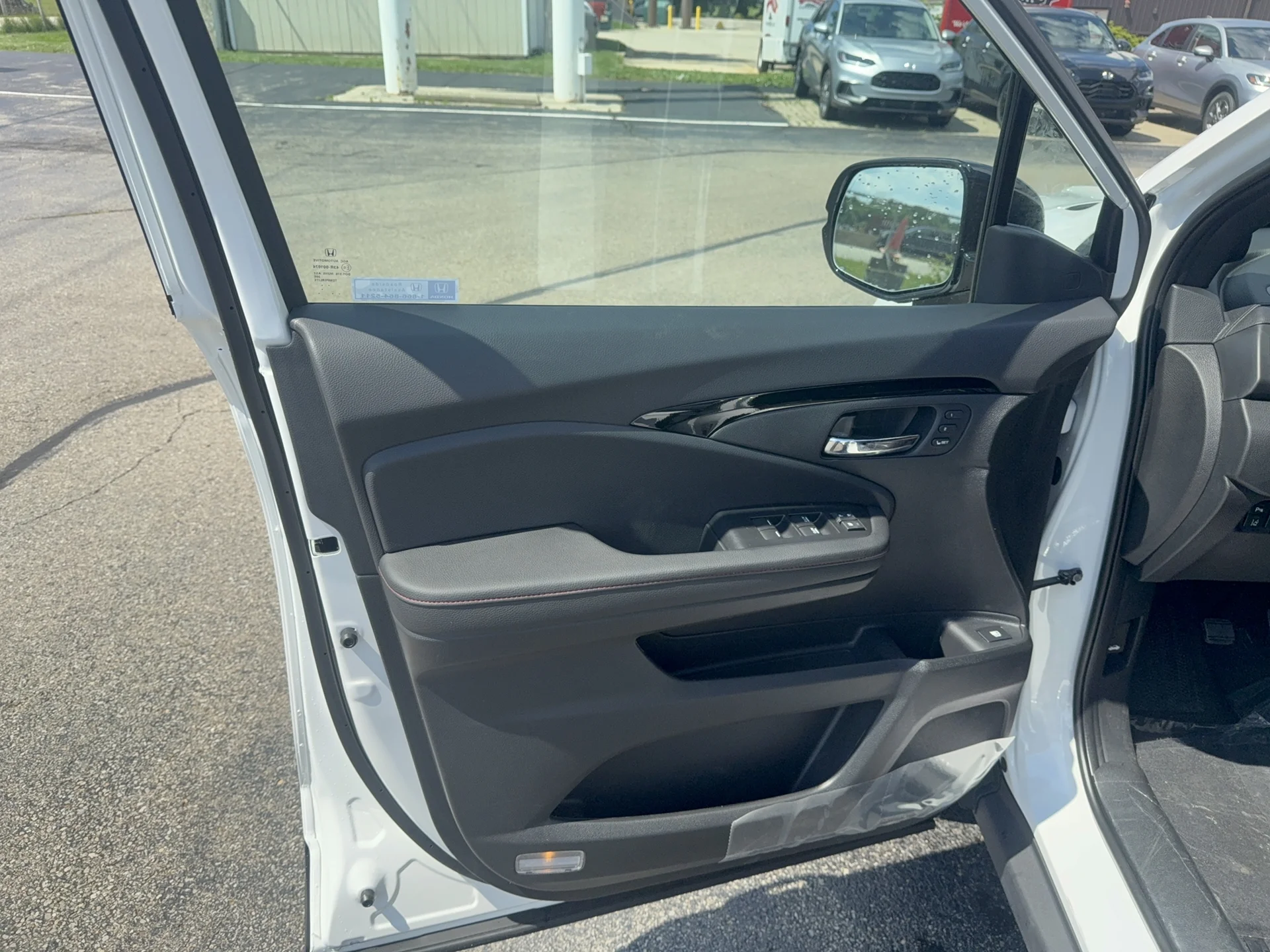 New 2026 Platinum White Pearl Honda Black Edition image 12