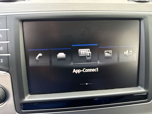 Used 2017 Blue Volkswagen Wolfsburg image 18