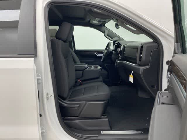 2026 Chevrolet Silverado 1500 LT - Photo 15