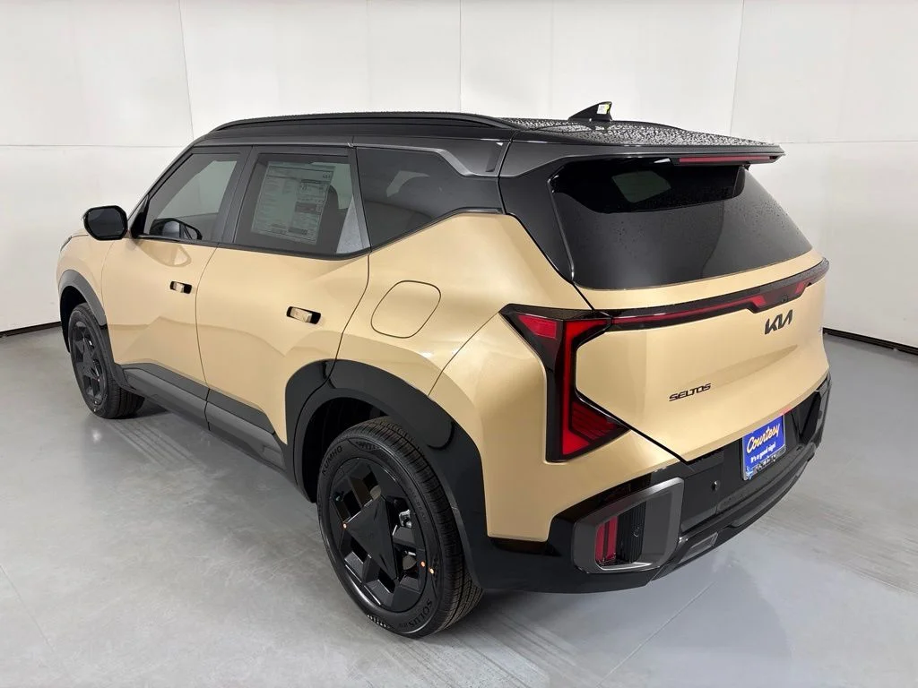 New 2027 Terrain Brown Kia X-Line S image 6