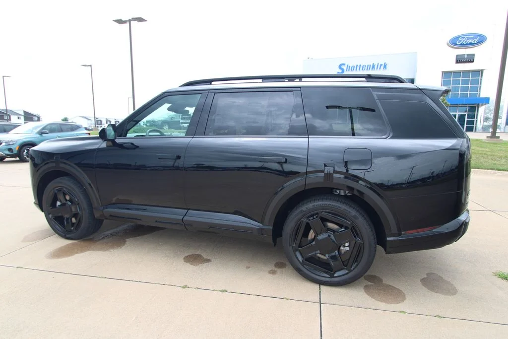 New 2027 Black Kia X-Line SX image 17