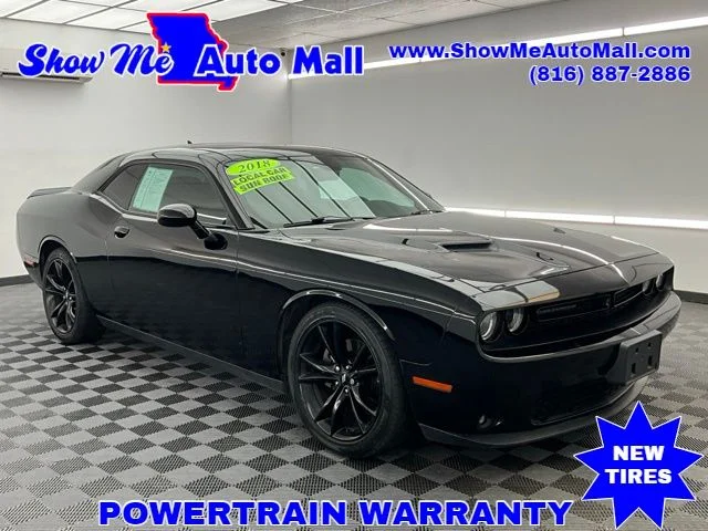 2018 Dodge Challenger SXT Plus's photo