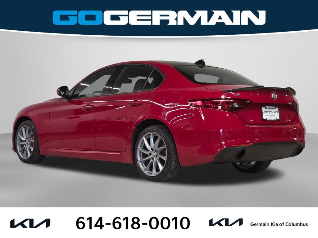 Used 2022 Red Alfa Romeo Sprint image 11