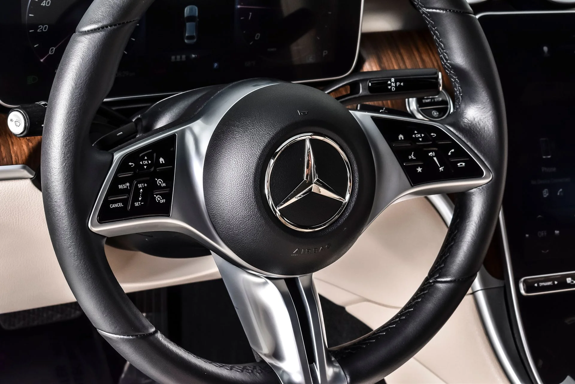 Used 2023 Polar White Mercedes-Benz C 300 image 16