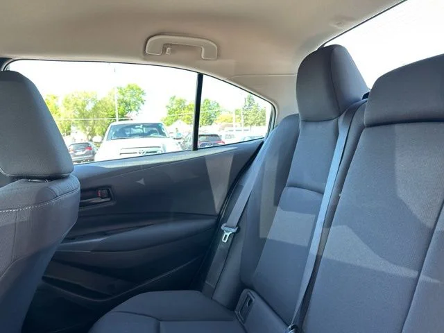 Used 2025  Toyota LE image 15