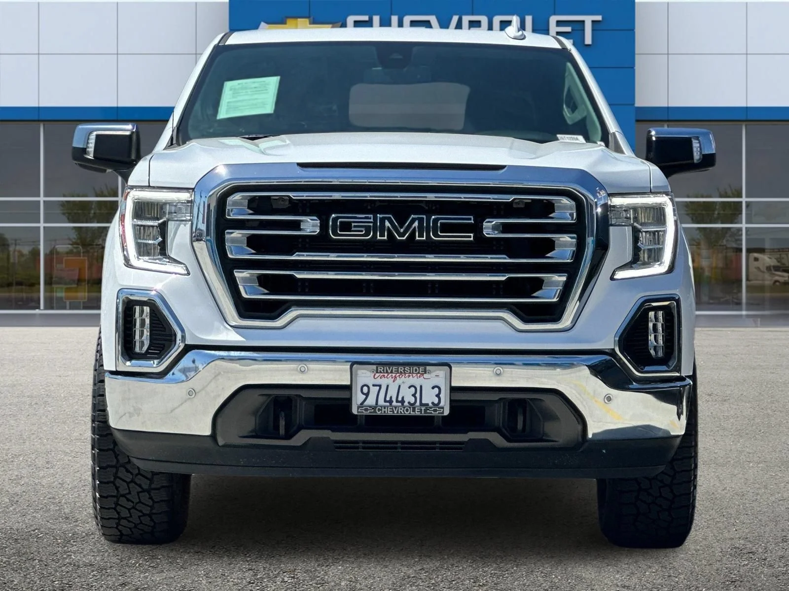 Used 2022 Summit White GMC SLT image 9