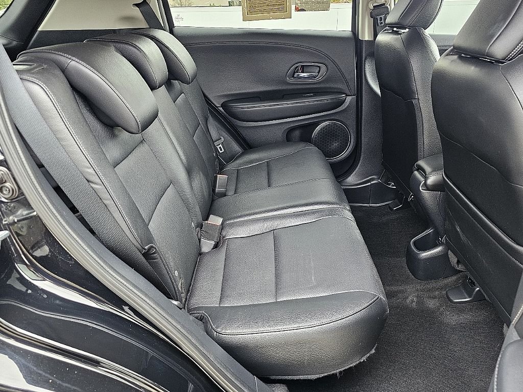 Used 2022  Honda EX-L image 18