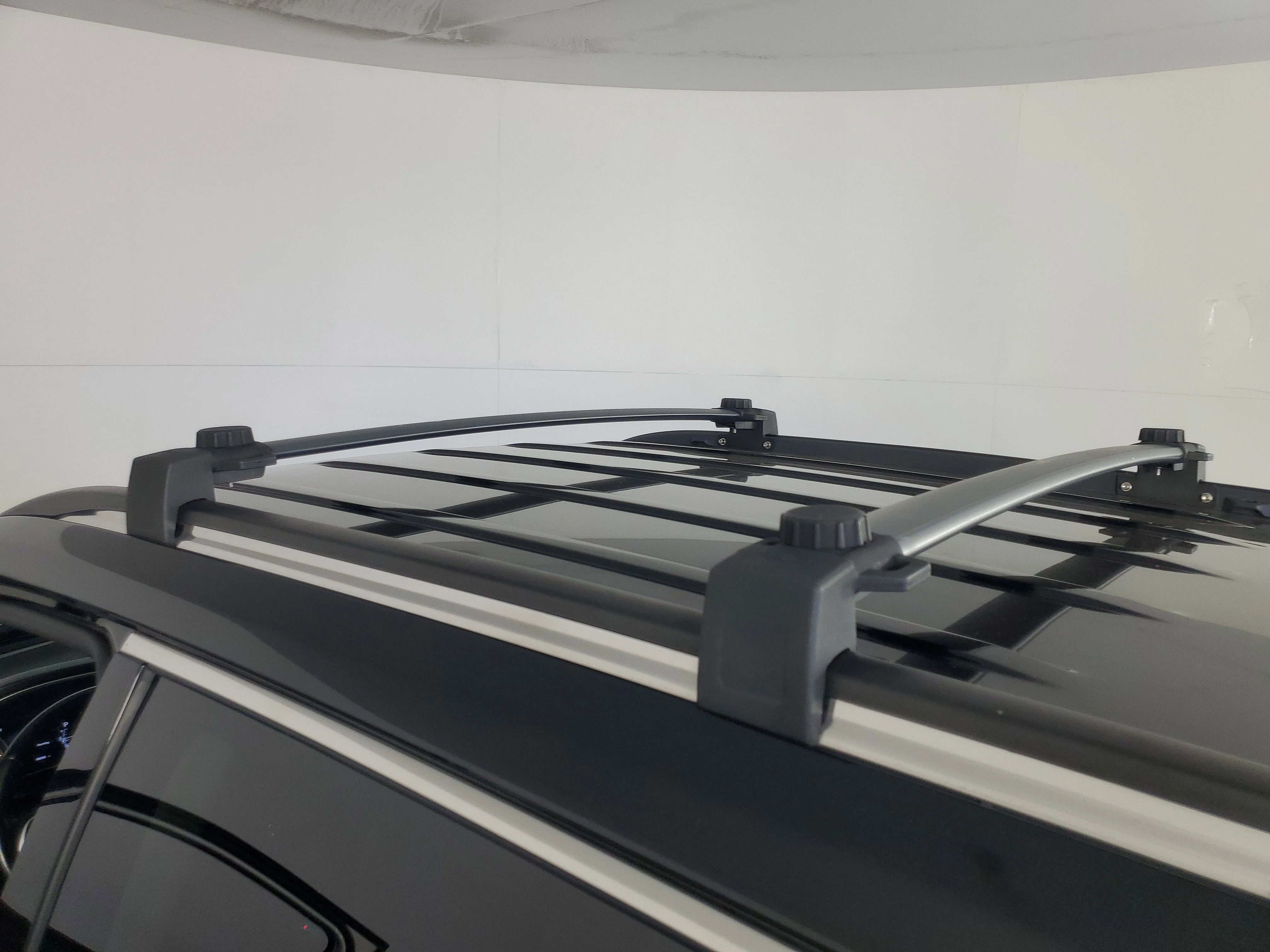 Used 2020 White Clearcoat Jeep Limited image 30