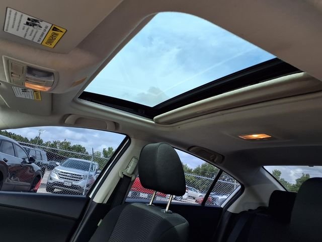 Used 2013 White Mazda i Touring image 14