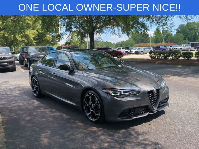 Used 2024 Gray Alfa Romeo Veloce image 7