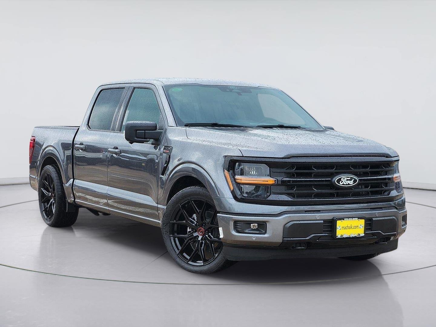 New 2026 Carbonized Gray Metallic Ford XLT image 1