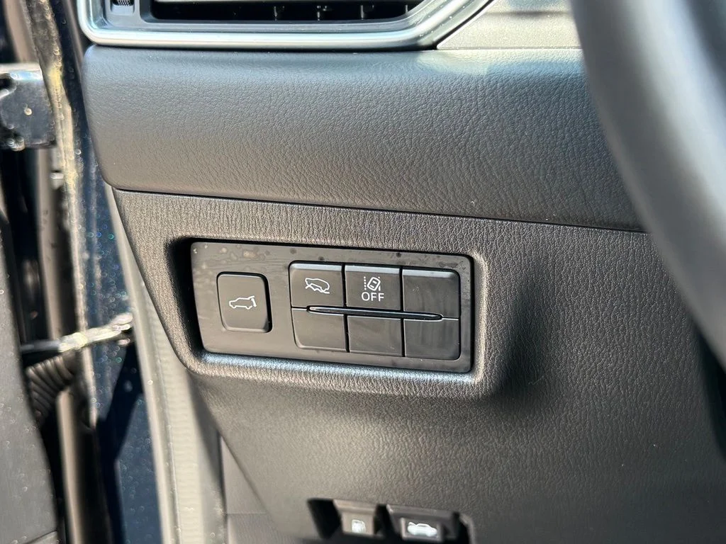 Used 2023 Blue Mazda 2.5 S Preferred Package image 16