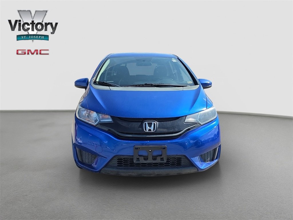 Used 2015 Honda Fit LX with VIN 3HGGK5H59FM786071 for sale in Kansas City