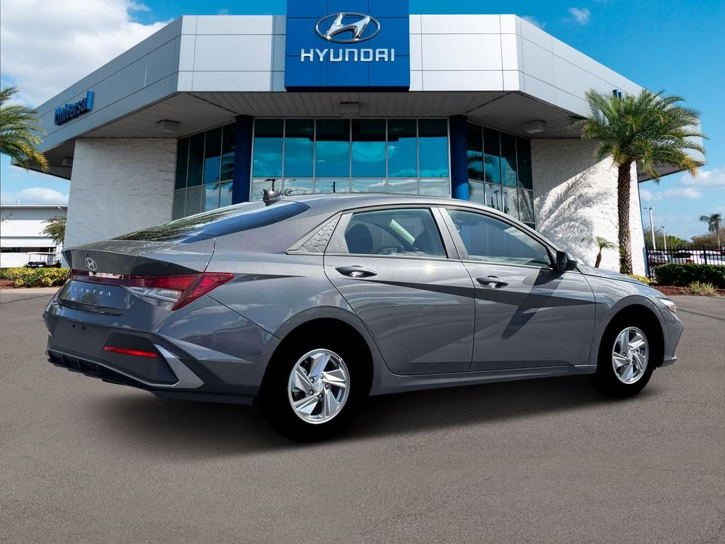 New 2026 Gray Hyundai SE image 28