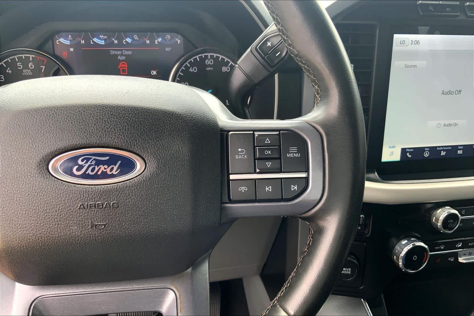 Used 2023 Atlas Blue Ford XLT image 23