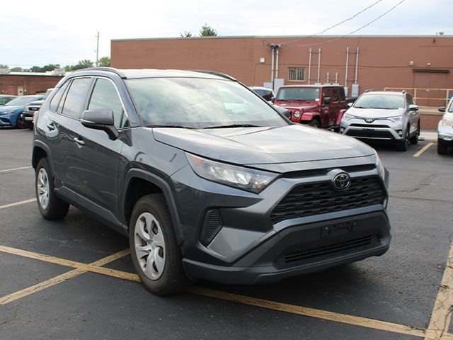 Used 2019 Magnetic Gray Metallic Toyota LE image 4