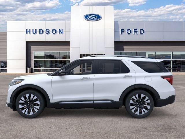 New 2026 Star White Metallic Tri-Coat Ford Platinum™ image 3