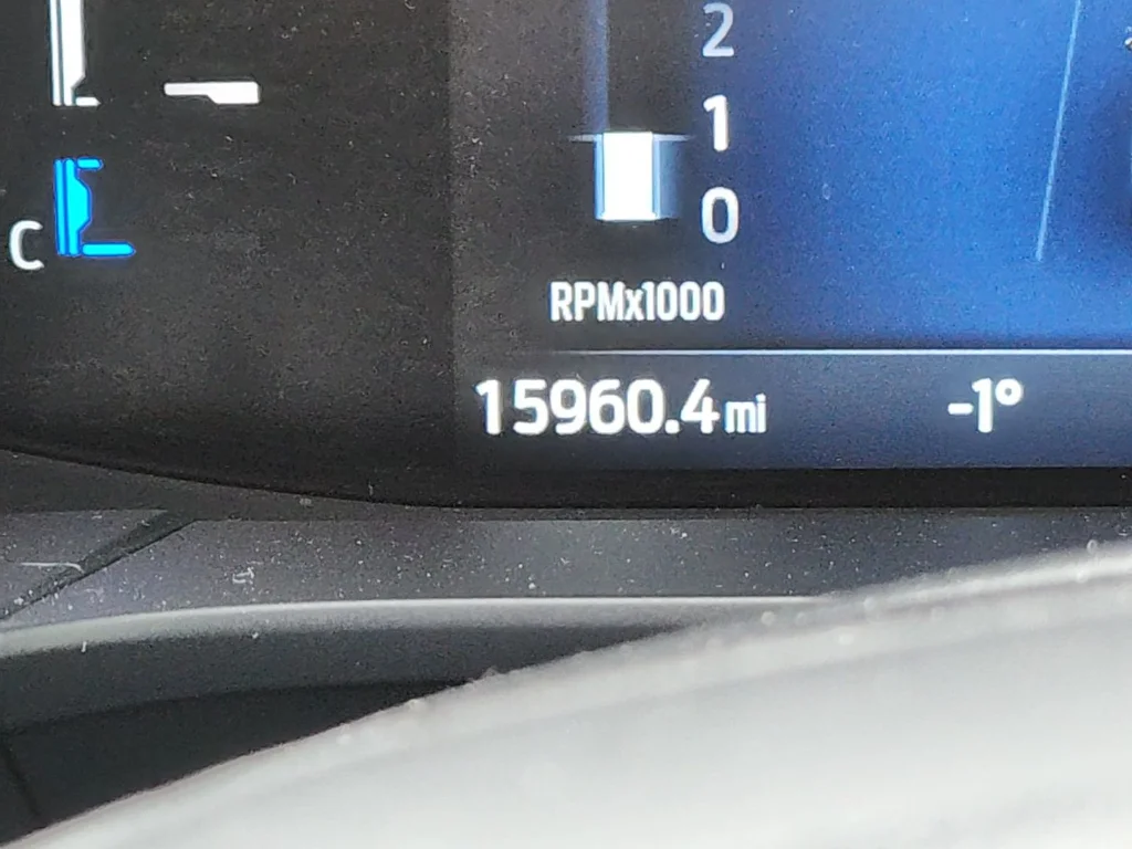 Used 2025 Agate Black Metallic Ford ST-Line image 9