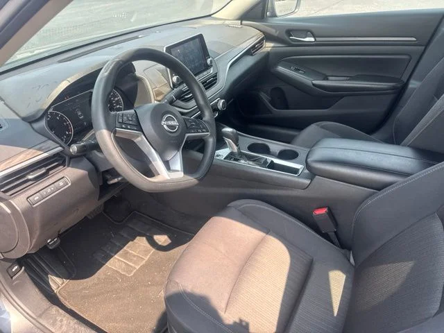 Used 2025 Gray Nissan 2.5 SV image 11