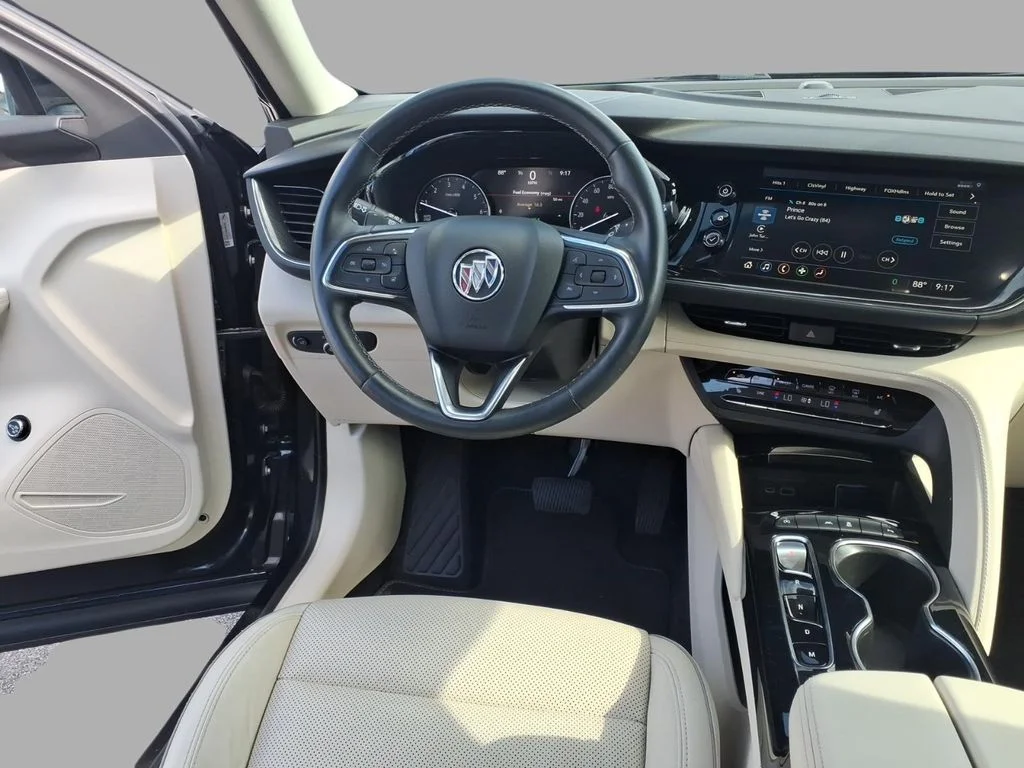 Used 2021 Blue Buick Essence image 12