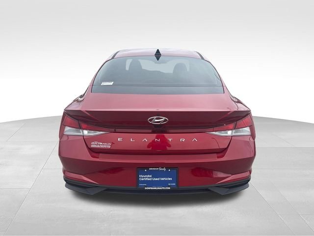 Used 2023 Red Hyundai SEL image 4
