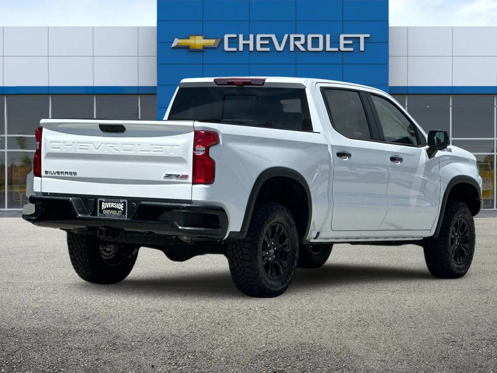 New 2026 Summit White Chevrolet ZR2 image 4