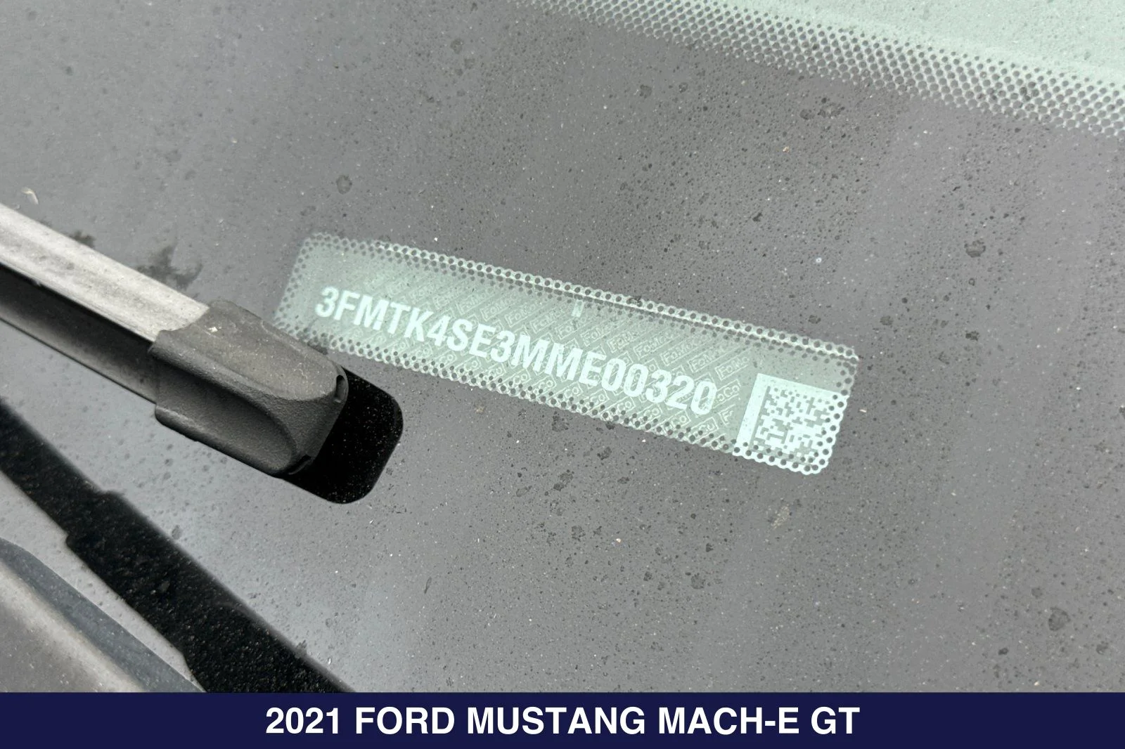 Used 2021 Silver Ford GT image 2