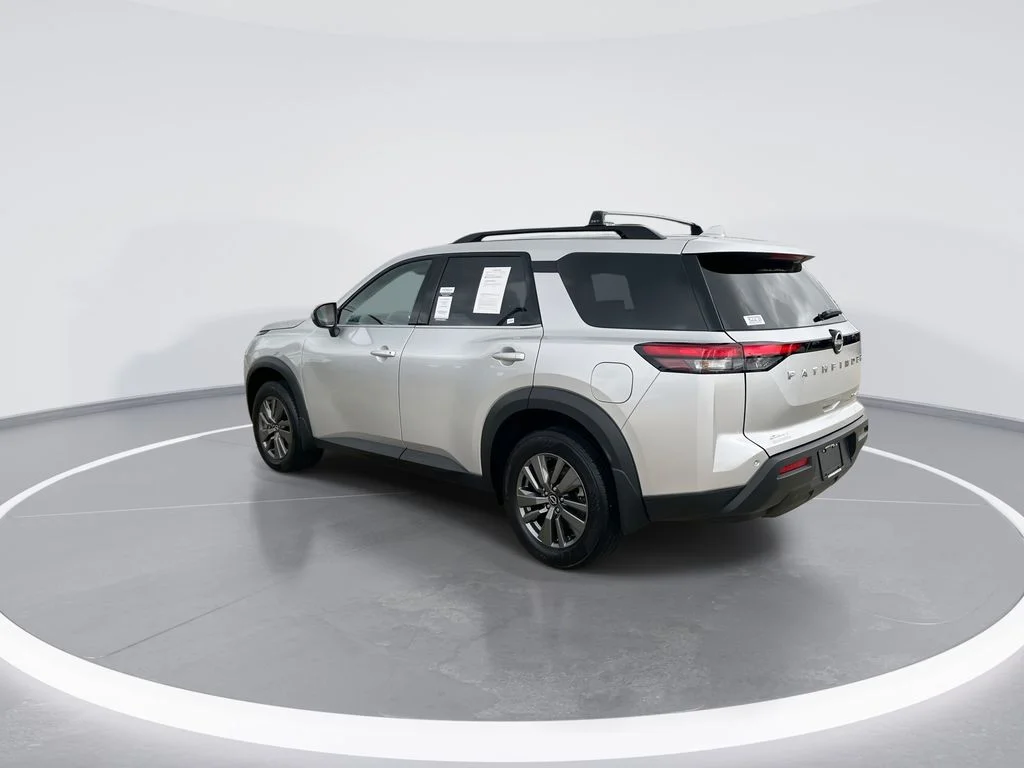 Used 2024 Silver Nissan SV image 6