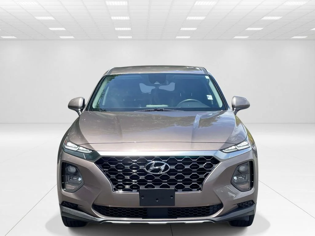 Used 2019 Brown Hyundai SE image 2