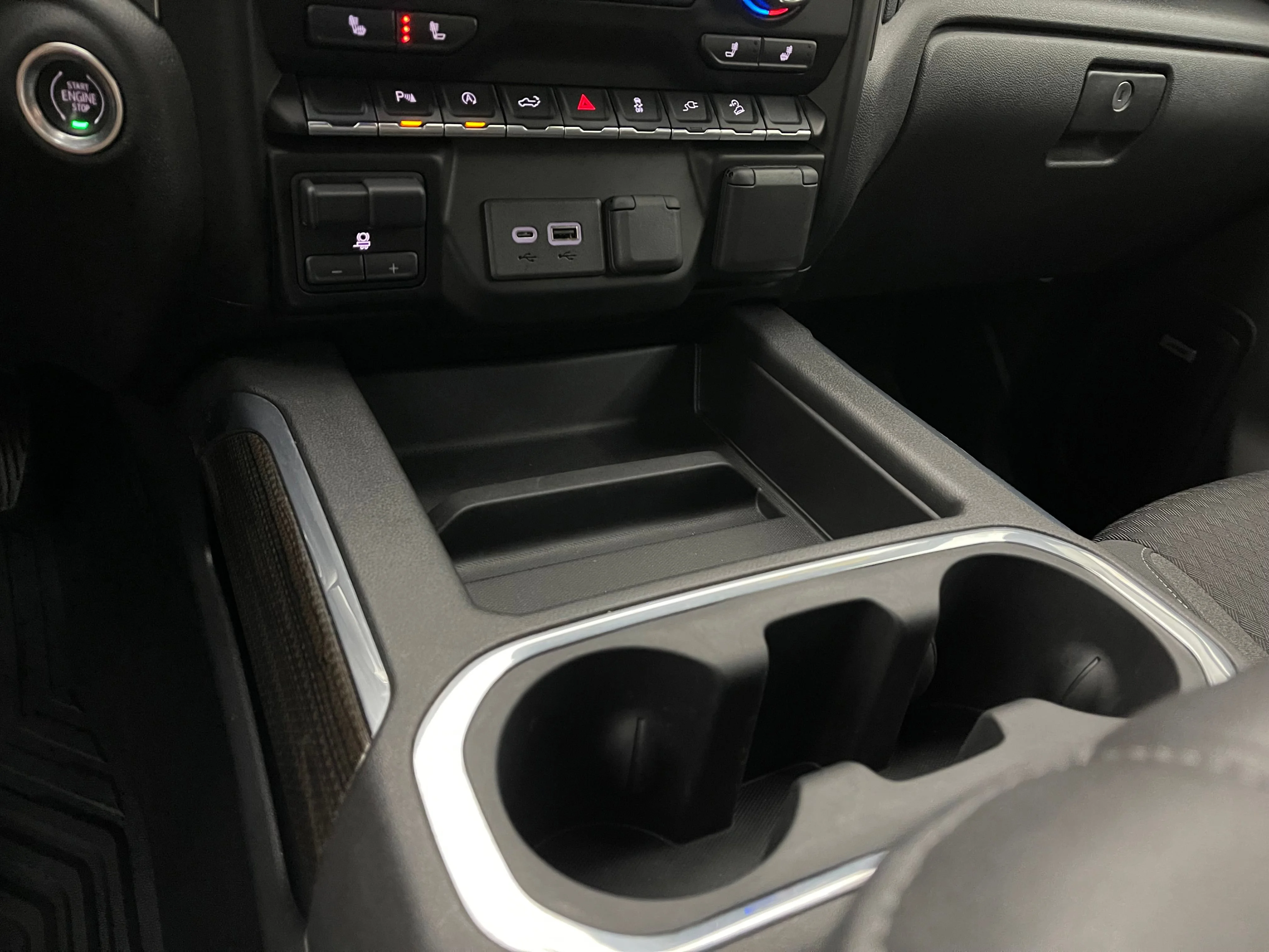 Used 2021 SUMMIT WHITE Chevrolet LT Trail Boss image 27