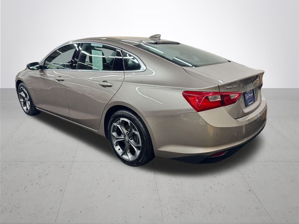 Used 2023 Gray Chevrolet LT image 4