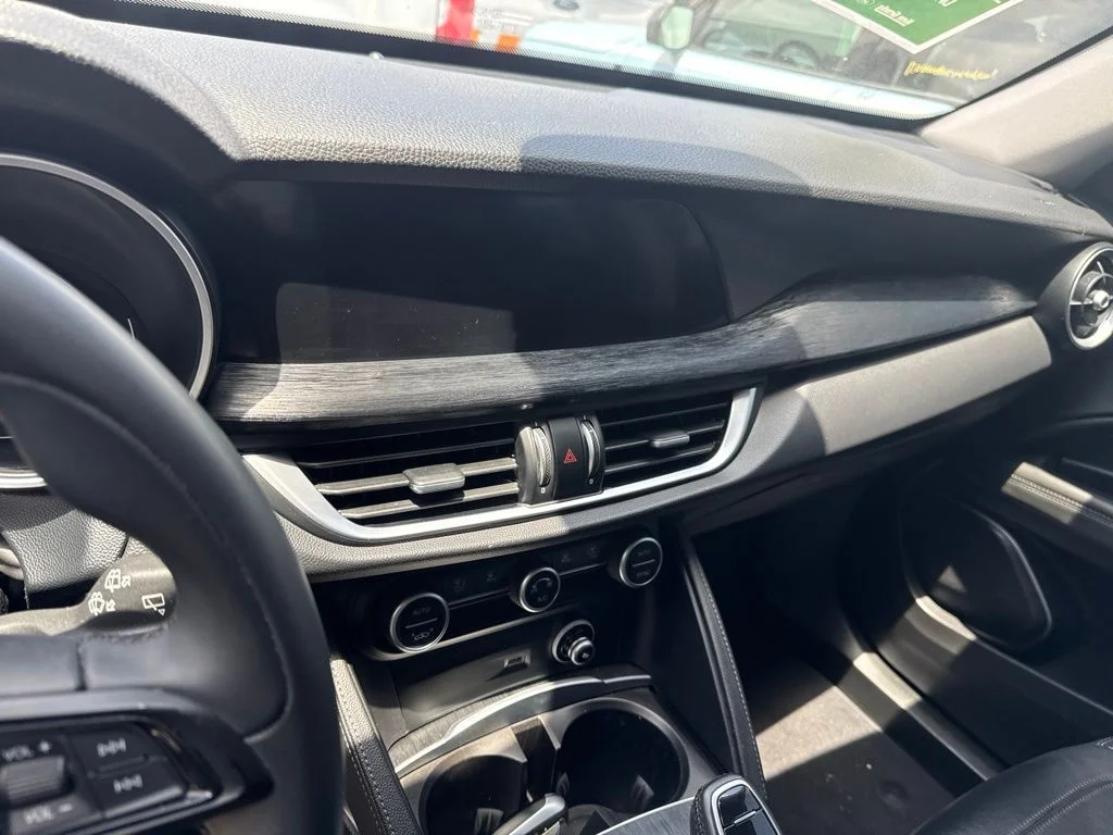 Used 2020 Gray Alfa Romeo Base image 9