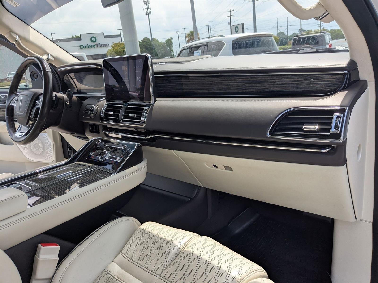 Used 2020 Pristine White Lincoln Black Label image 35