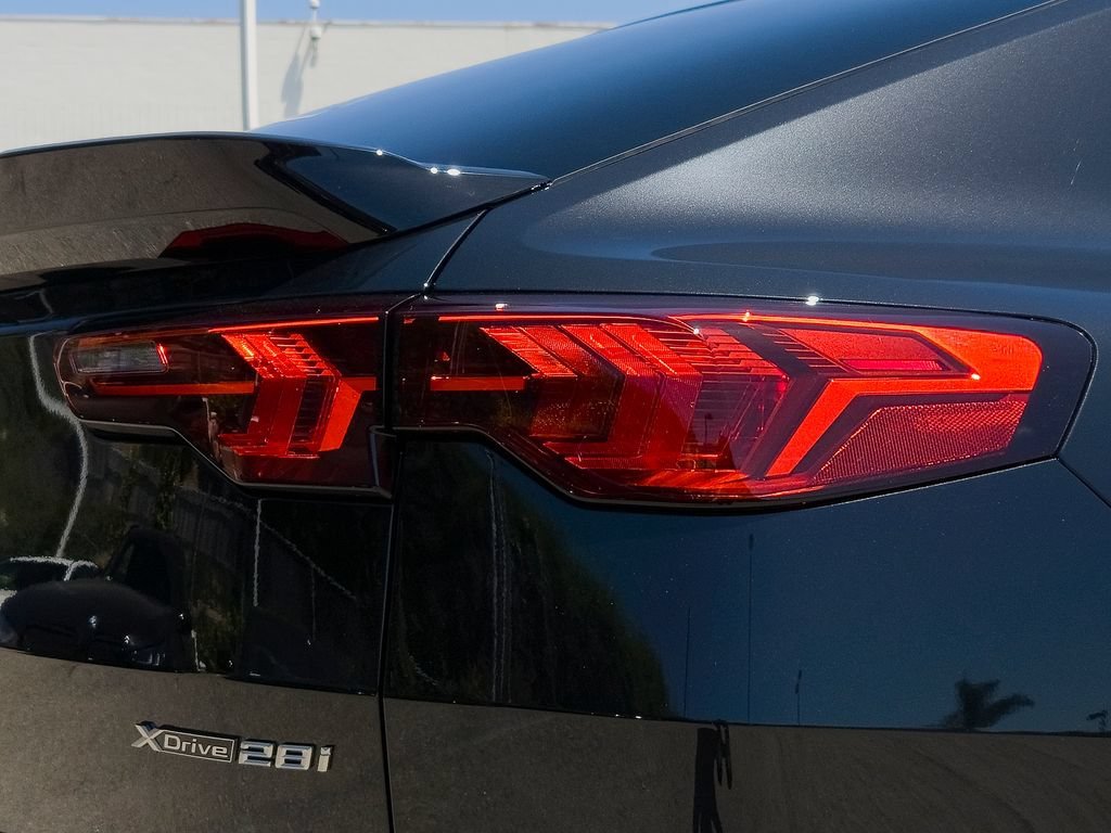 New 2026 Black Sapphire Metallic BMW xDrive28i image 3