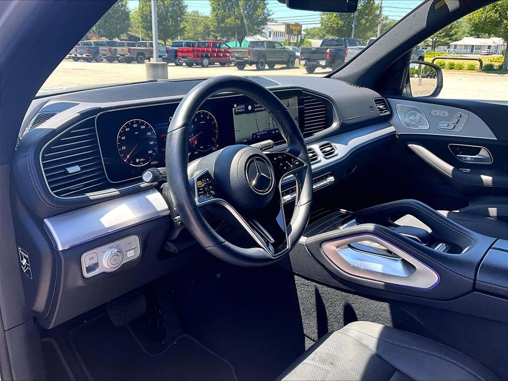 Used 2025 White Mercedes-Benz GLS 450 image 8