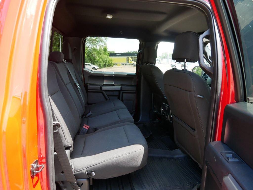 Used 2019 Red Ford XLT image 9