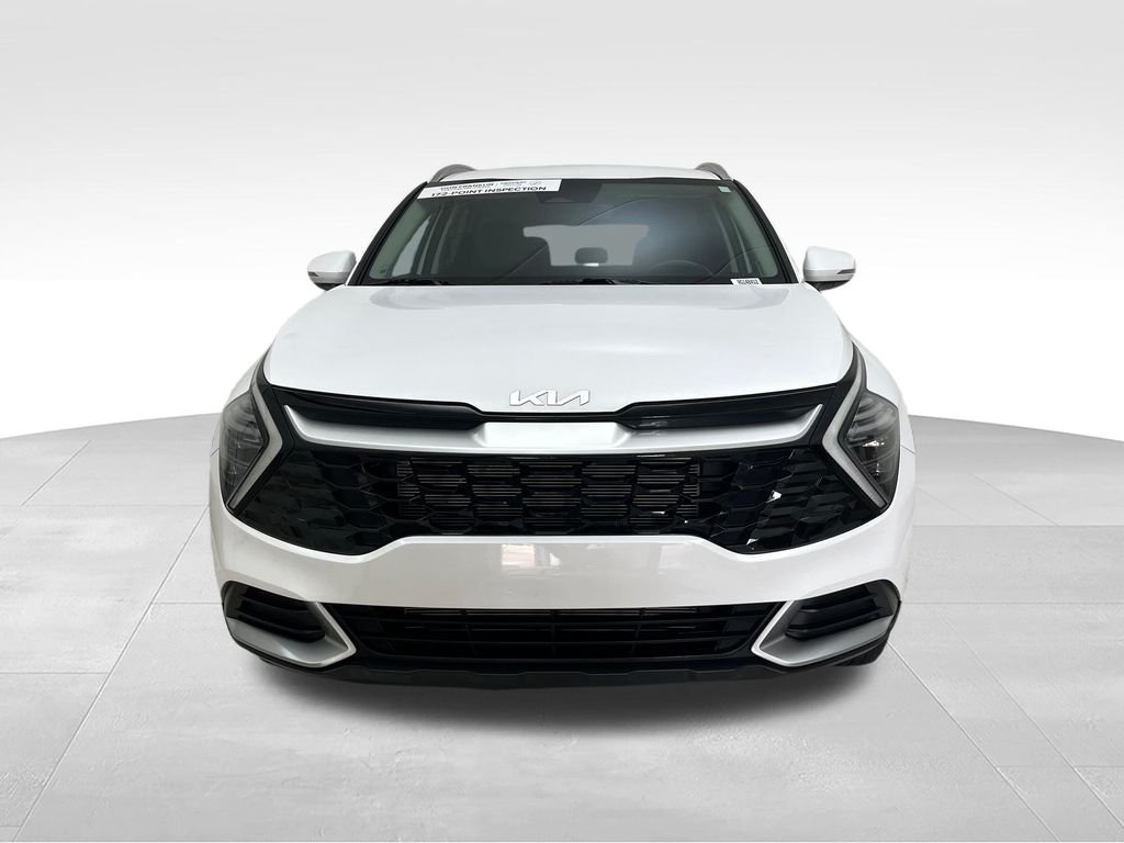 Used 2024 White Kia EX image 8