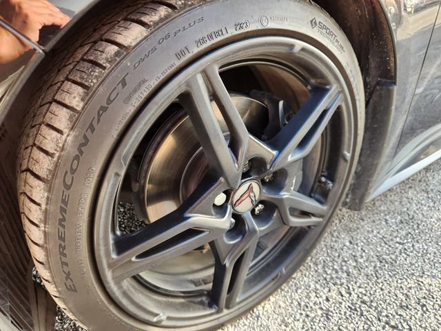 Used 2020 BLACK Chevrolet 1LT image 10