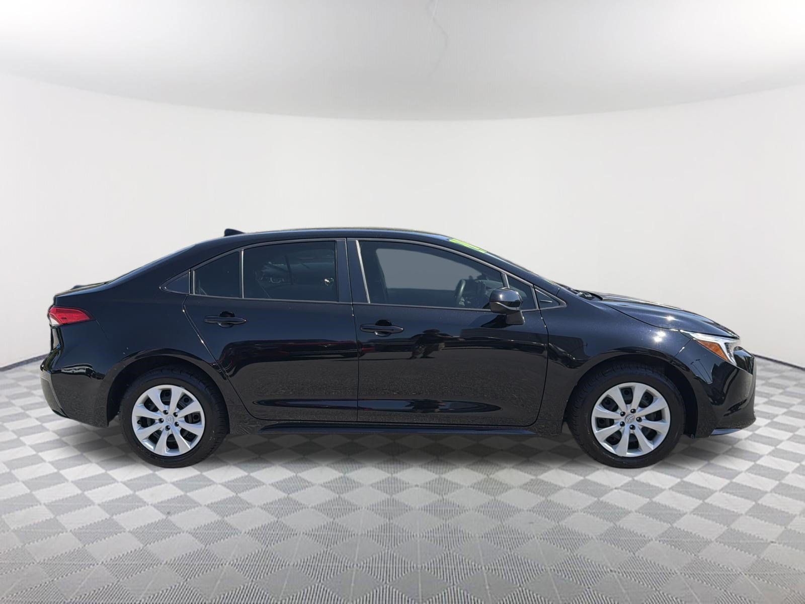 Used 2024 Midnight Black Metallic Toyota LE image 18