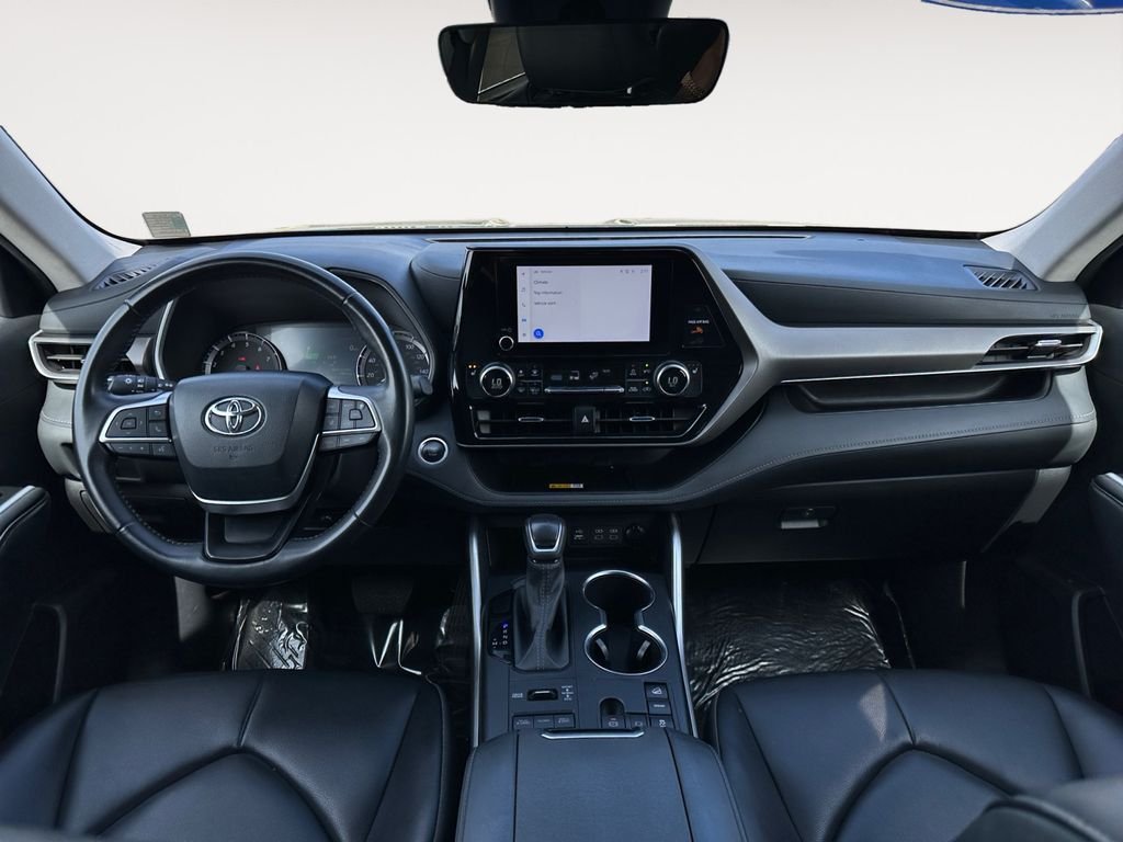 Used 2024 Black Toyota XLE image 10