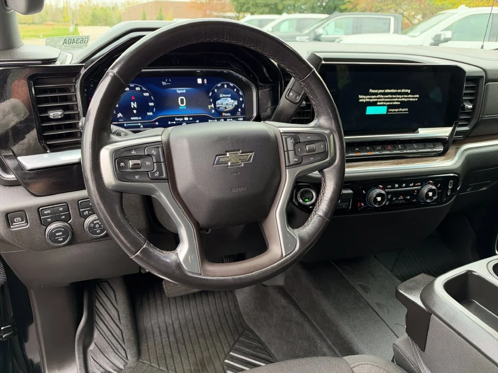 2022 Chevrolet Silverado 1500 RST - Photo 18