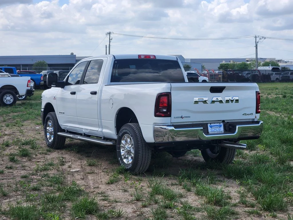 New 2026 Bright White Clear-Coat Exterior Paint RAM Big Horn image 3